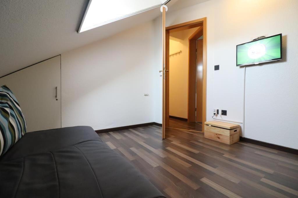 Apartment Nordheimstrasse-150-wohnung-6 *